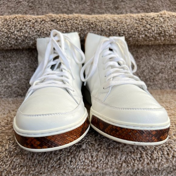 Gucci Men’s White Brown python snake skin  trim on front/back/tongue Limited Edt main image 16